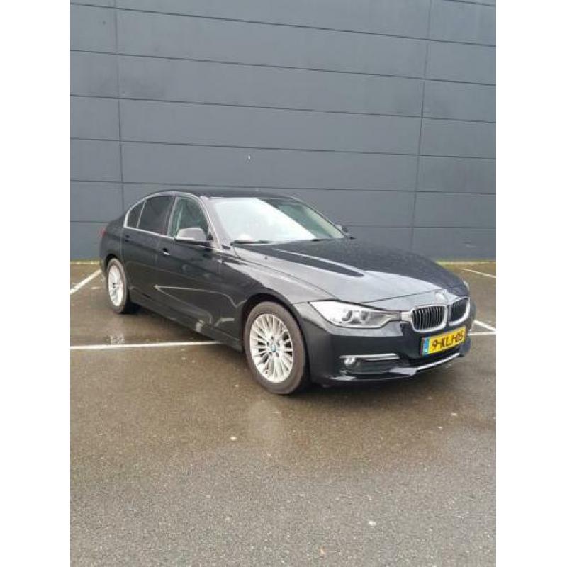 BMW 3-Serie 1.6 316I 2013 Zwart Luxury Line