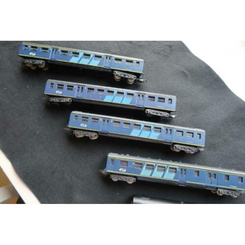 LIMA lot 8 wagons 35€, deze zijn alle in goede staat met gep