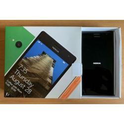 Nokia Lumia 735