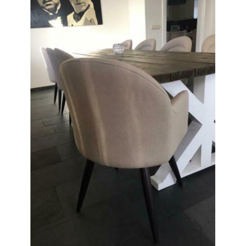 Luxe eetkamerstoelen laatste 12 van €99,- voor €69,-