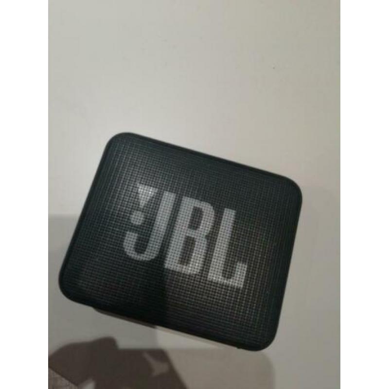 jbl go 2