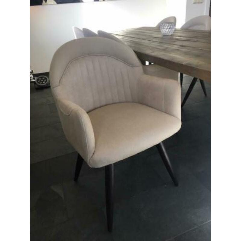 Luxe eetkamerstoelen laatste 12 van €99,- voor €69,-