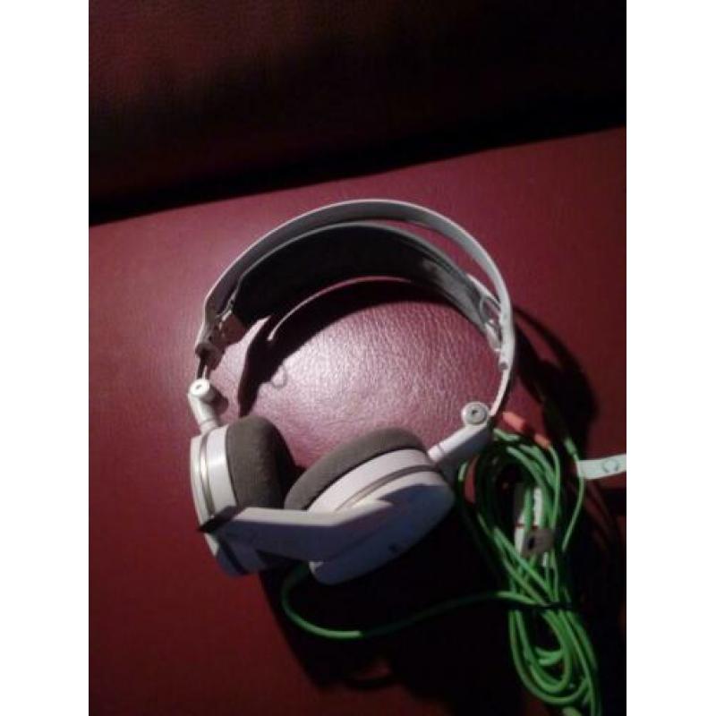 gaming /studio koptelefoon akg ghs1