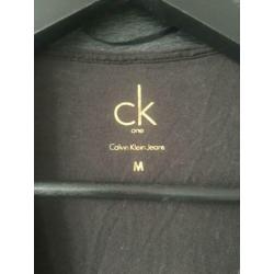 Calvin Klein top/t-shirt M