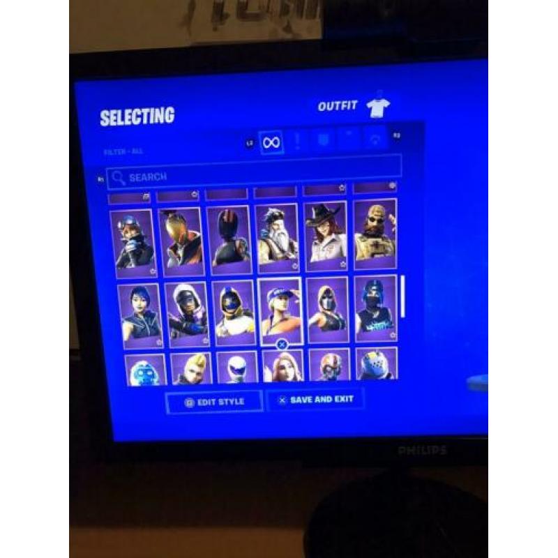 Fortnite Met rare Skins reflex bundle+ Minty axe