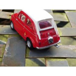 Fiat 500 1/43 VITESSE Abarth 695ss rood