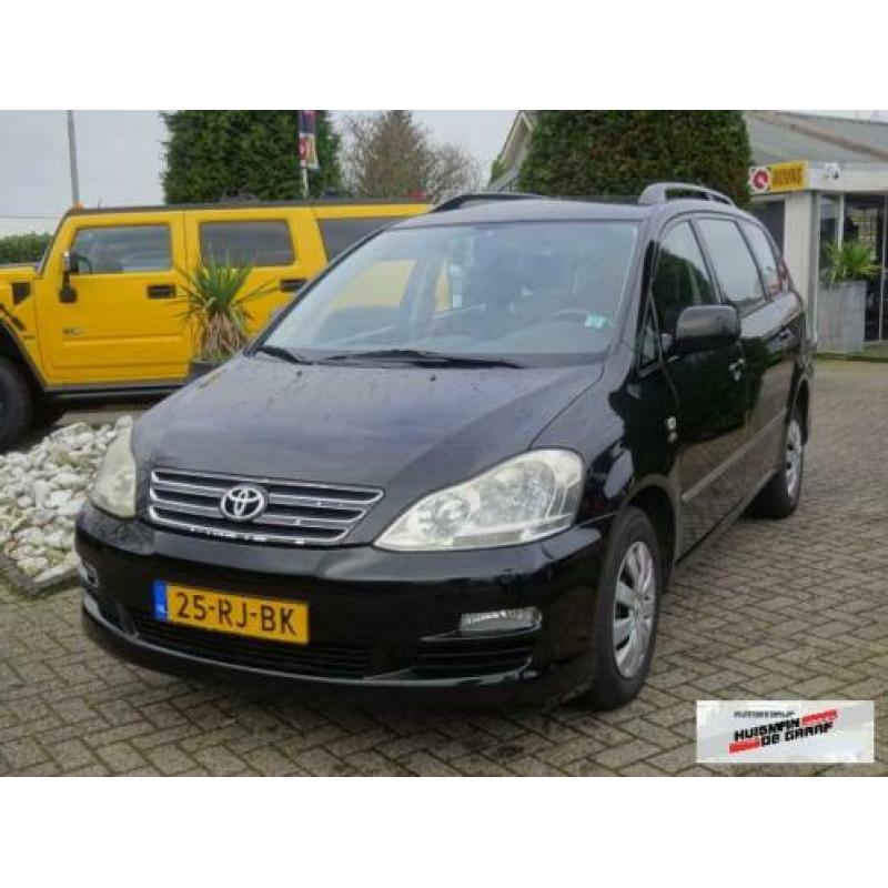 Toyota Avensis Verso 2.0 D4-D Linea Luna 7-Persoons 2005