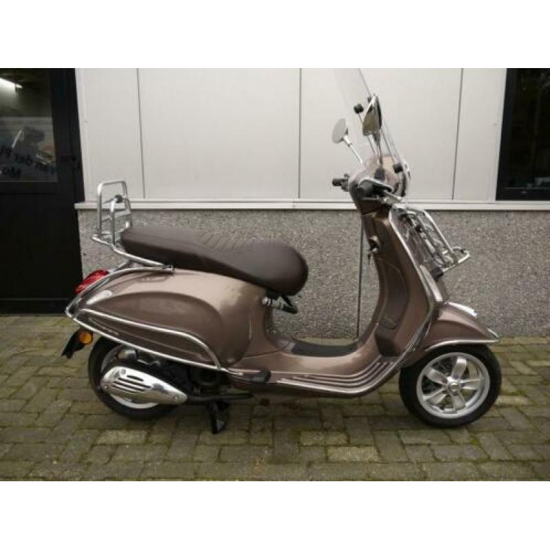 Vespa Primavera Touring, 25km, 2017/,4900km