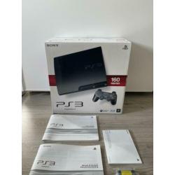 PS3 incl doos/handleiding + 2 controllers, 2 opladers,