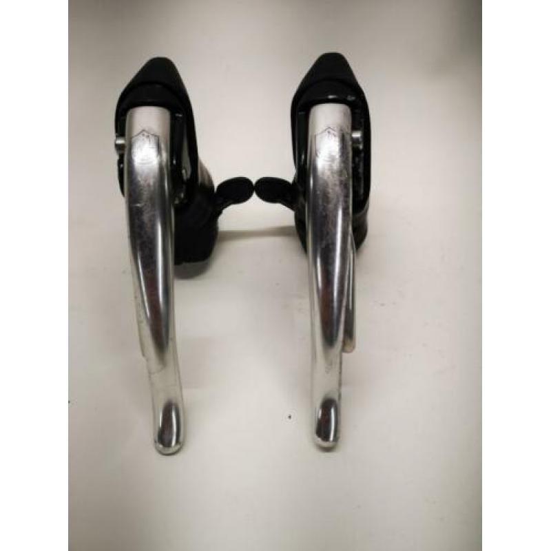 campagnolo chorus ergopowers shifters