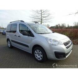 Peugeot Partner Tepee 1.6 BlueHDI 73 kW Diesel Airco/Navi