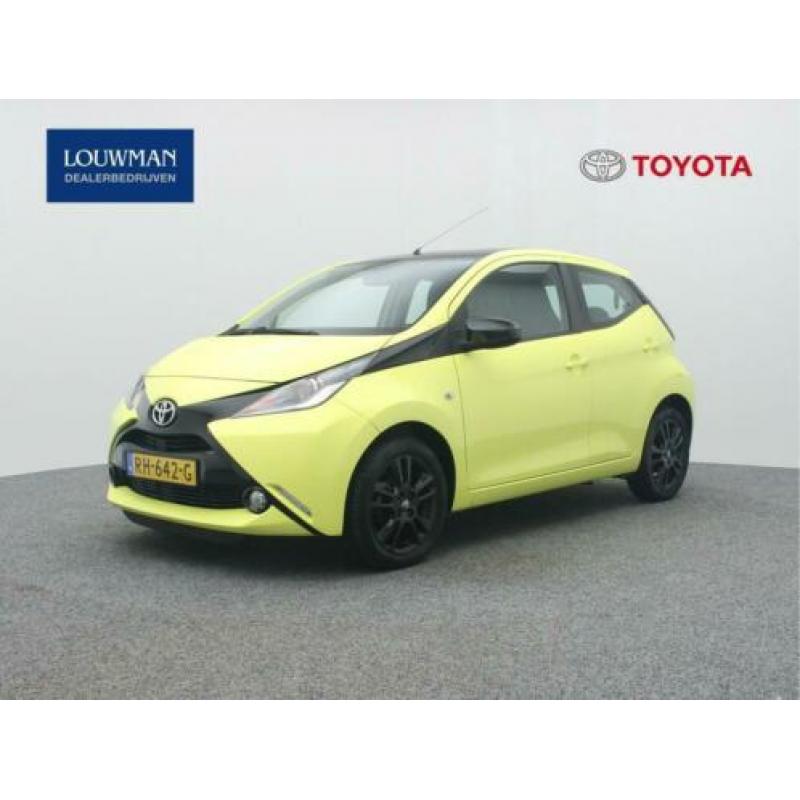 Toyota Aygo 1.0 VVT-i X-Cite Limtied | Two-tone kleur | Lich