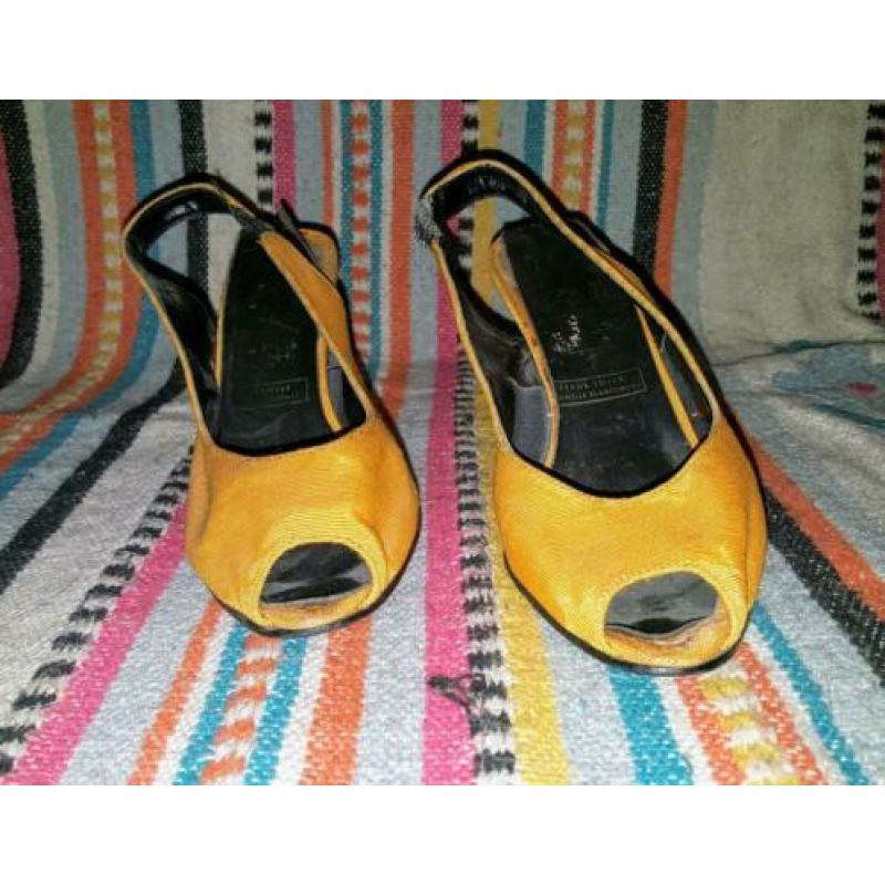 Vintage gele slingbacks met peeptoe maat 37