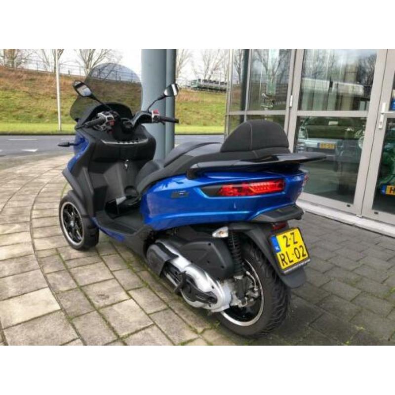 Piaggio Scooter 500 LT MP3 Sport ABS - Bj 2015 - Akrapovic