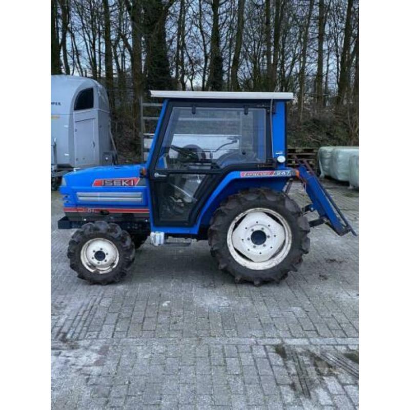 Mini tractor iseki 28/30 pk 450 draaiuren