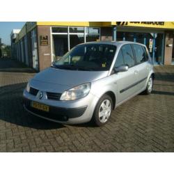 RENAULT Scenic 2.0 16V 136 TECH LINE SL