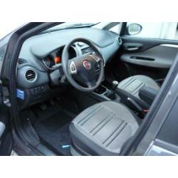 Fiat Punto Evo 1.3 M-Jet Dynamic 5 Deurs NLauto Airco Nav NA