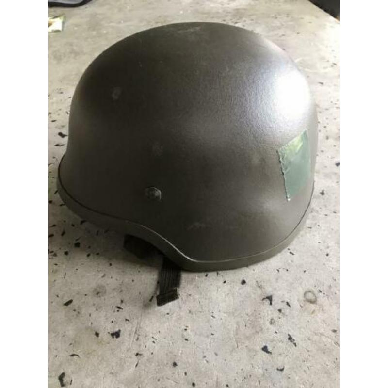 KL Kevlar helm lmb