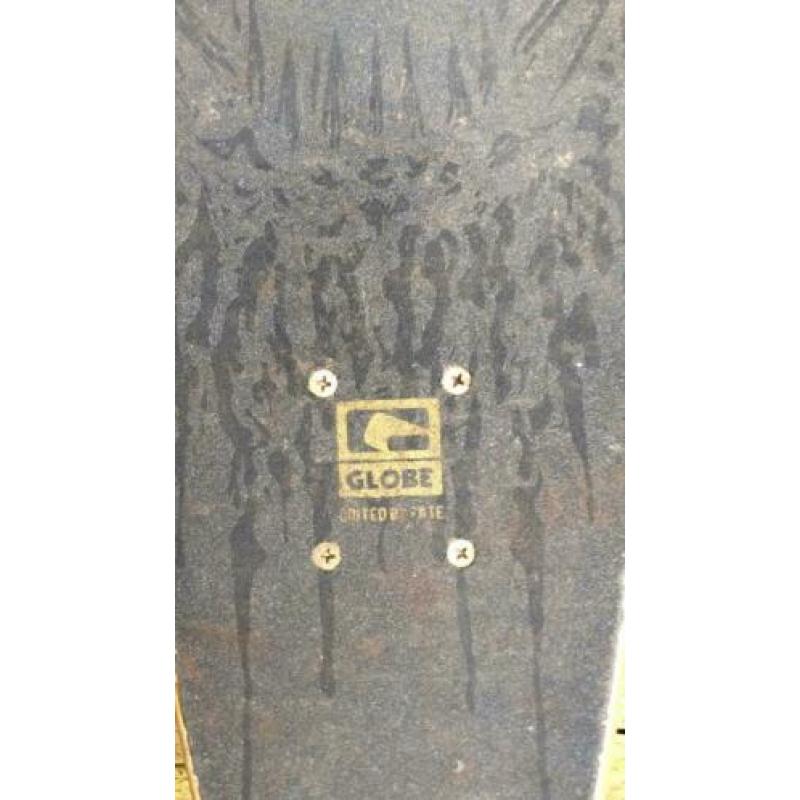 Globe longboard