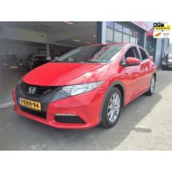 Honda Civic 1.4 Comfort Navigatie en lage kilometers.