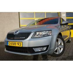 Skoda Octavia Combi 1.6 TDI Greenline Businessline BJ2014 LM