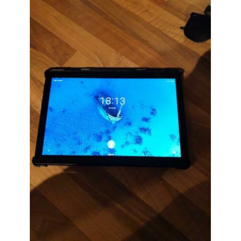 Lenovo Tab p10 met vele accesoires