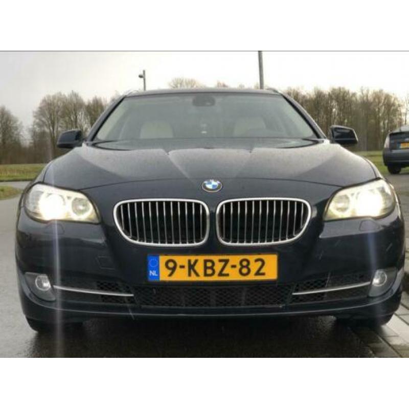 BMW 5-Serie 3.0 f11 530D Touring AUT 2011 Blauw nw APK