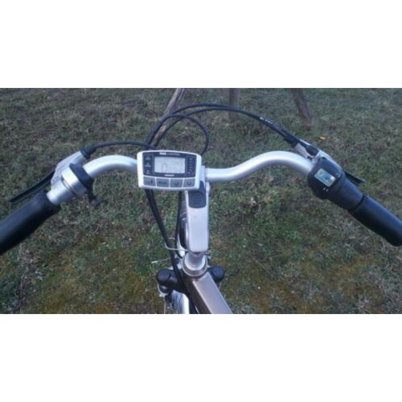 te koop Giant Twist elektrische fiets herenfiets maat L