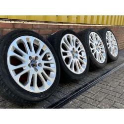 17” Volvo Sagitta S40 V50 5x108 zomerbanden 215/45R17