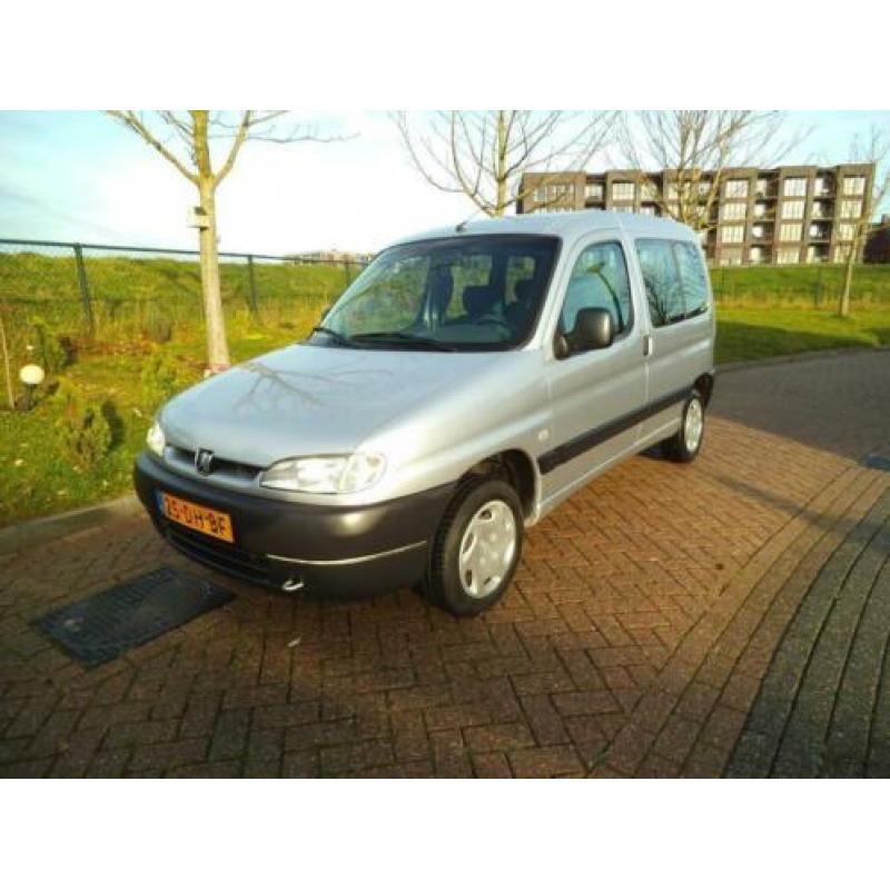 Peugeot Partner 1.8 Combispace ( 172.989km met NAP )