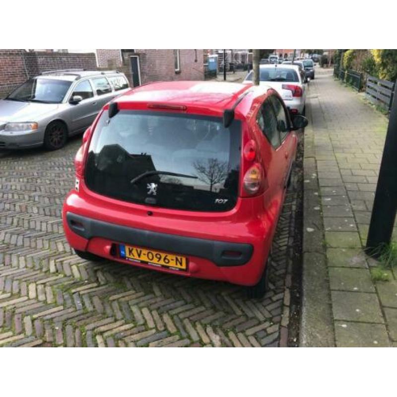 Peugeot 107 1.0 12V 3DR 2007 Rood