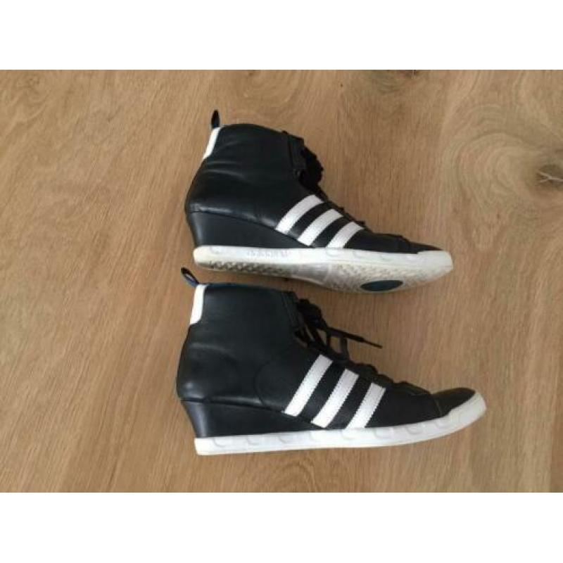 Adidas leren sneakers 38