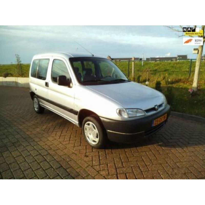 Peugeot Partner 1.8 Combispace ( 172.989km met NAP )