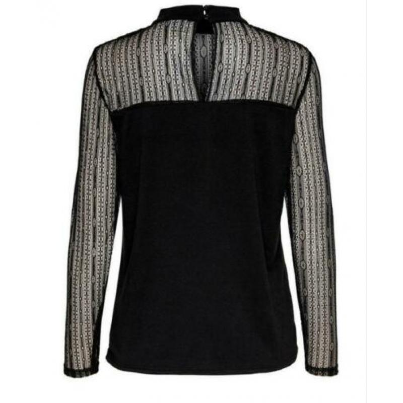 Jacqueline de Yong top M zwart