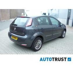 Fiat Punto Evo 1.3 M-Jet Dynamic 5 Deurs NLauto Airco Nav NA