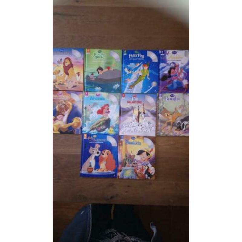 10 Disney boeken met luistercd's. Zo goed als nieuw