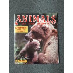 plaatjesboek Panini : animals of the world ( superstaat)