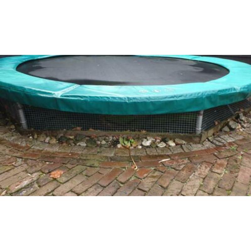 Nog prima gebruikte trampoline 3.60 m doorsnee