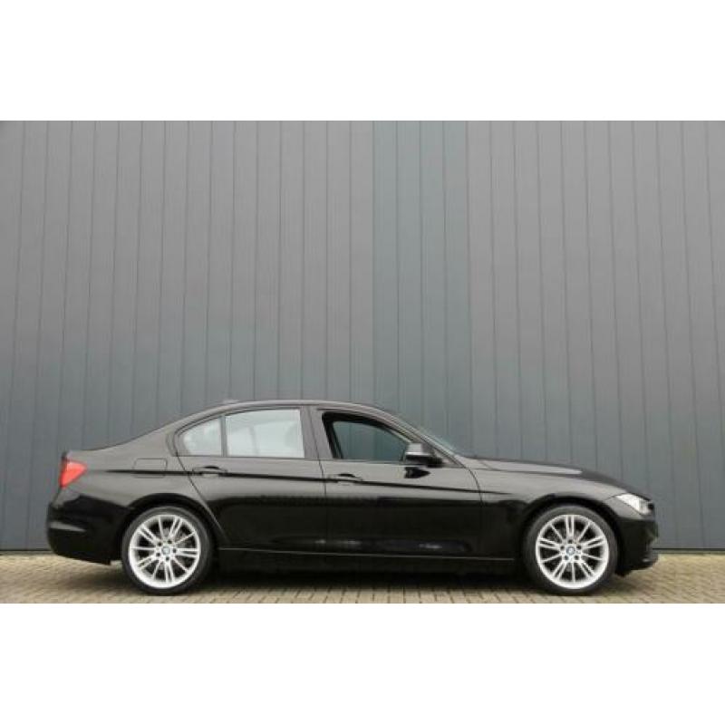 BMW 3 Serie 320d EfficientDynamics Edition High Executive AU