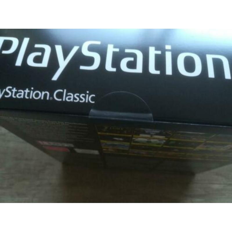 Playstation classic nieuw in doos, 2 controllers