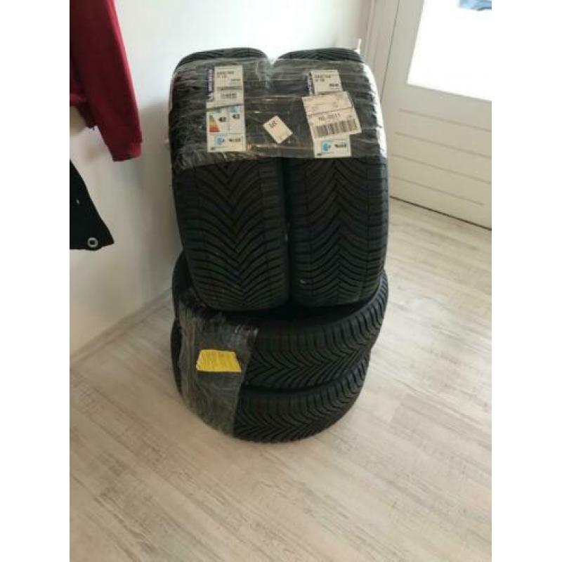 Banden Michelin 225/45/r19