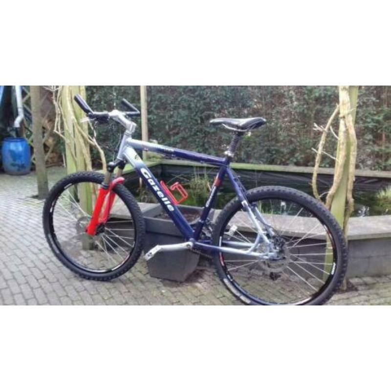 Mountainbike GAZELLE SKY HAWK MET SCHIJFREMMEN!!!