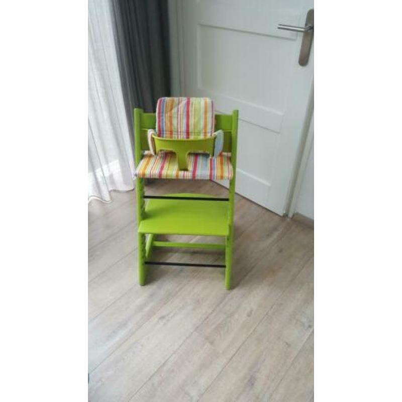 Stokke tripp trapp met babyset en 2 kussentjes