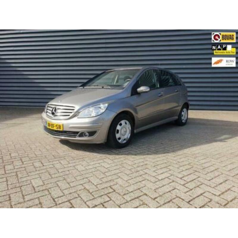 Mercedes-Benz B-klasse 170 // 1e eigenaar, airco, trekhaak