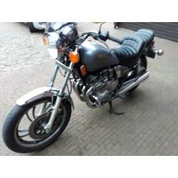 Yamaha xj550 Maxim met 15.200miles 1982 4-cil. semi chopper