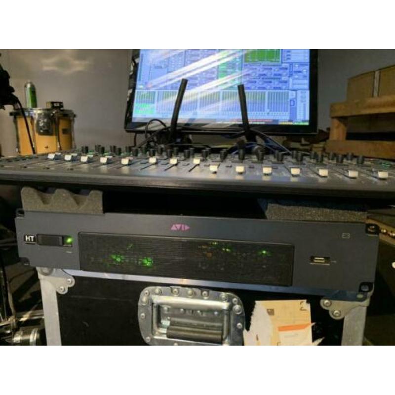 Avid (Digidesign) Venue S3L digitale mixer