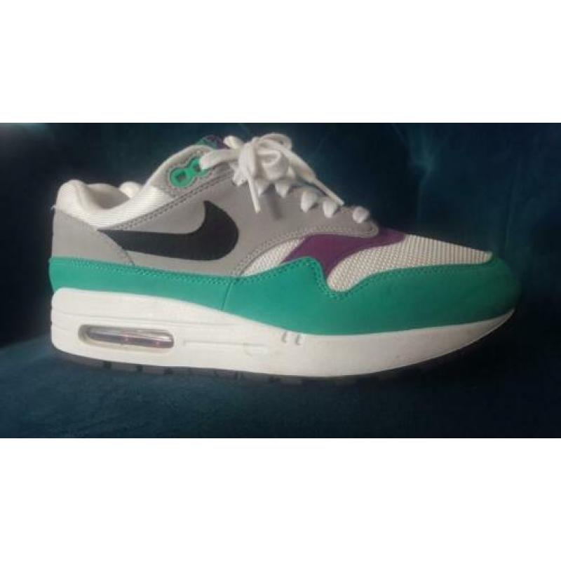 Nike Air Max 1 White Black Wolf Grey Clear Emerald 38.5