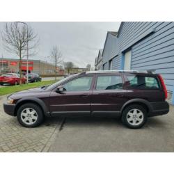 Volvo XC70 2.5 T Kinetic FULL OPTIONS,NAVI,CRUISE,PSENSOR, 3