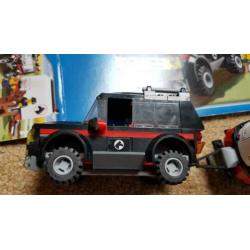 Lego auto met paardentrailer en doos 7635