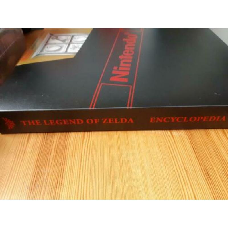 The legend of zelda encyclopedia Deluxe edition